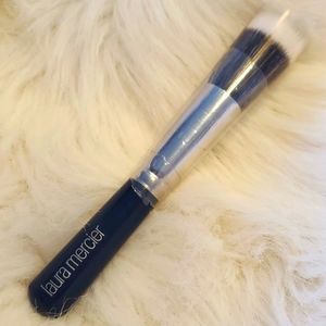 Laura Mercier Dual Fiber Face Brush
